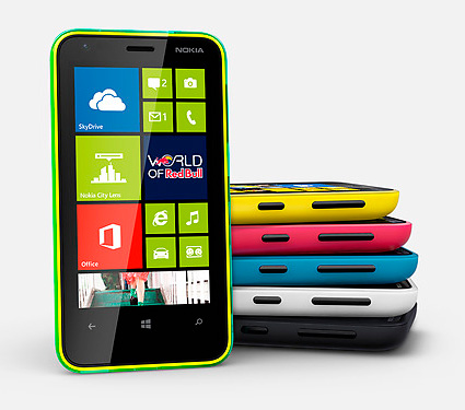 Nokia-Lumia-620_2.jpg